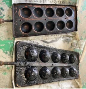 修理前の銅のたこ焼き器